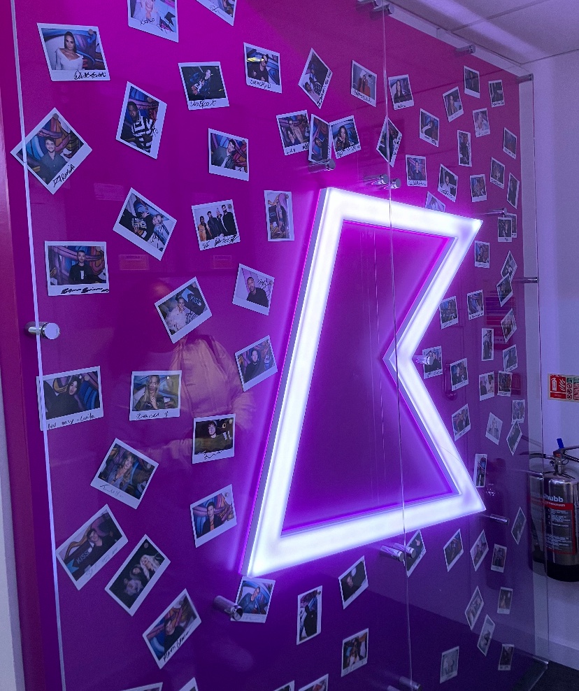 riofoundation's tweet image. Huge thanks to @0Bex0 @kayleegolding_ and the team @KissFMUK for arranging a visit to the studio and meeting presenters for our Manchester team and youth ambassador #Boshra  #notboxed👏👏