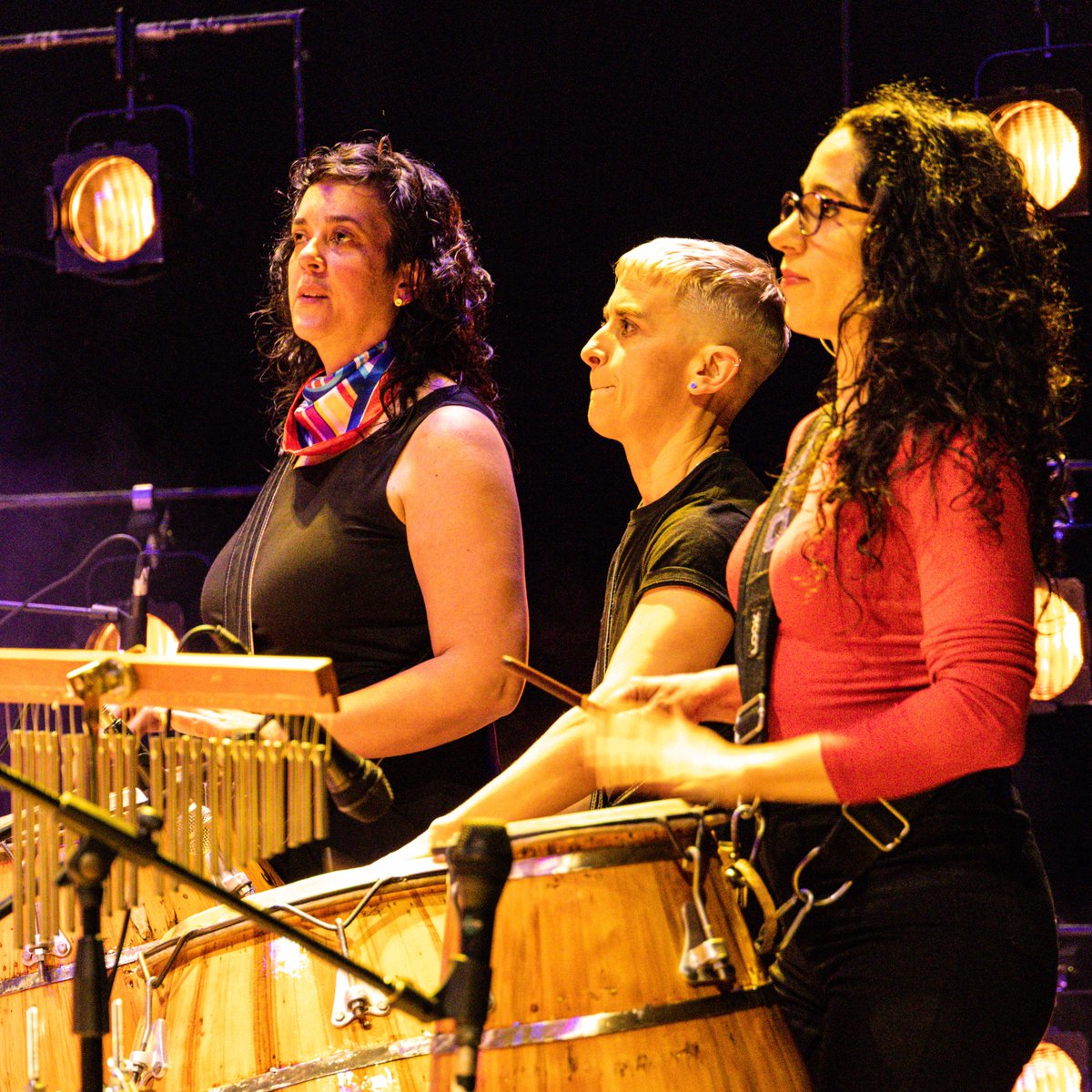HijasMandela's tweet photo. Amando el show del viernes pasado en el @TeatroSolis!
Gracias a la música! ✨

📷Sil Laborde https://t.co/MN3xP5gUXZ