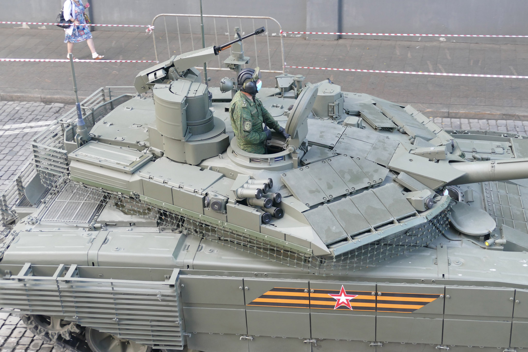 Niko Alifero on Twitter: "@RALee85 Not sure if its T-90M, the outline ...