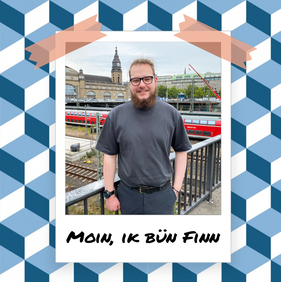 #Moin, düt is Finn. He warrt en Schoolmeester un fangt nu bi uns en Praktikum an. 

#jungelüüd #platt #plattdüütsch #plattdütsch #plattdeutsch #niederdeutsch #lowgerman #nordischbynature #SchleswigHolstein