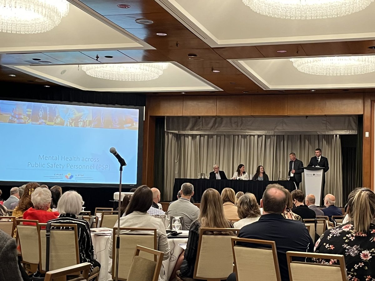 CIPSRT_ICRTSP's tweet photo. Happening now @CAHS_ACSS 2022 forum! The first panel introducing the importance of mental and physical health of PSP and PSP families. https://t.co/jIkoTzb6ef
