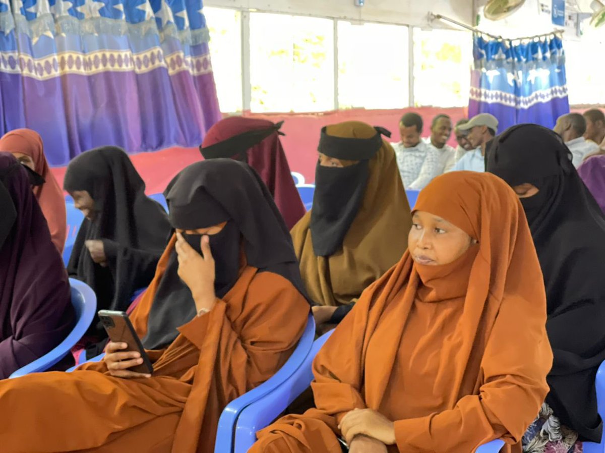 HanoAcademy's tweet photo. We are delighted to host this year’s international literacy day in Jowhar & Balcad. On the other hand, our team in Mogadishu have been part of #WorldLiteracyDay hosted by @moechesomalia supported by @USAIDSomalia Different stakeholders gathered to create awareness #WorldLiteracy https://t.co/KE79OSoyxE