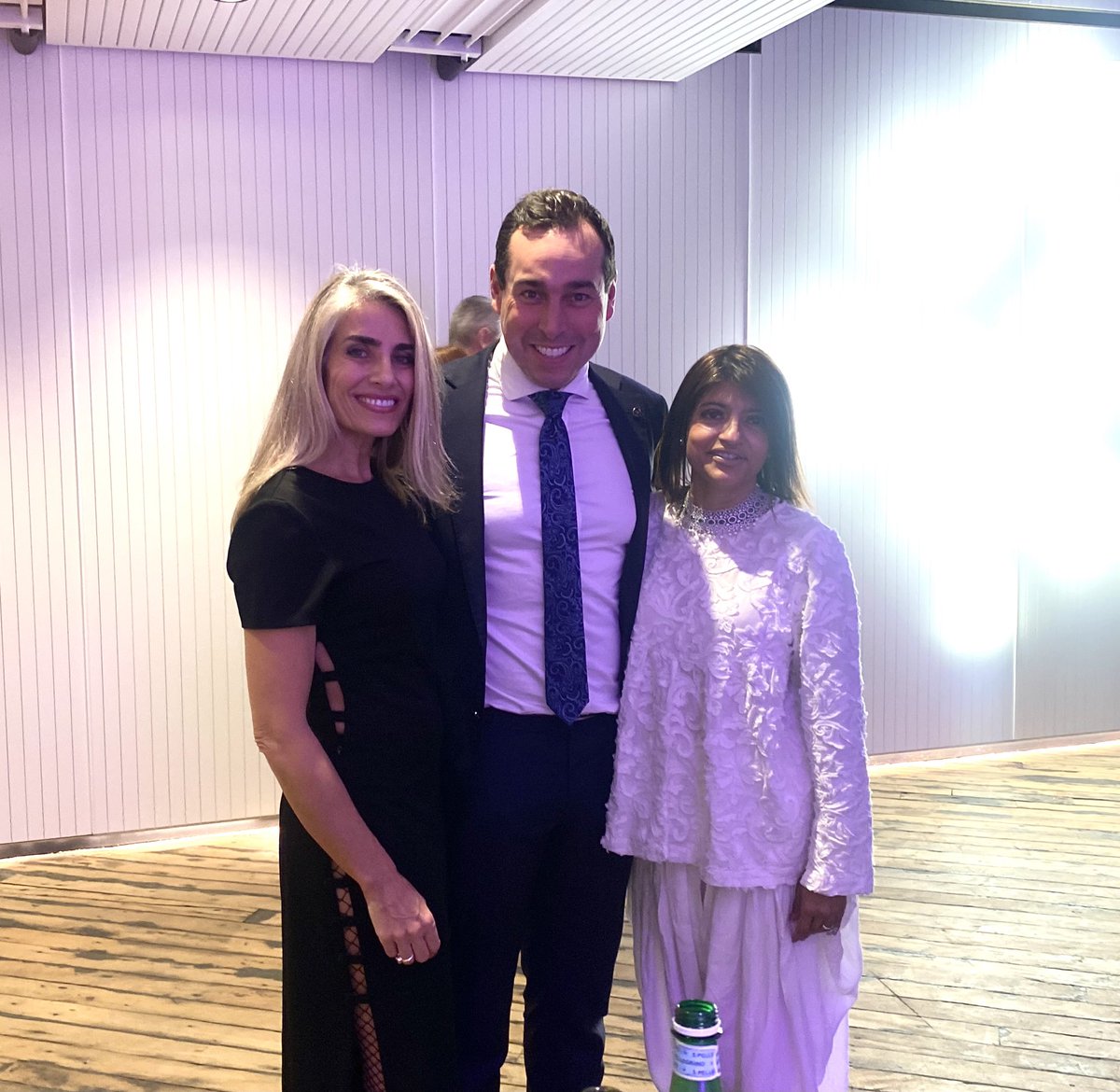 cristalacko's tweet photo. The Premier's Multicultural Communications Awards recognise the contribution multicultural #media & #marketing make to our society by connecting people to their #culture & #identity .Congrats to all involved @Dom_Perrottet @markcourelive @Joseph_LaPosta #multiculturalnsw https://t.co/xdoSWtvoX7