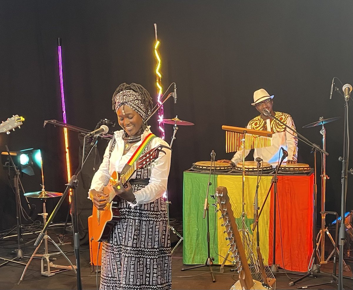 🪘Enregistrement de music.box, la nouvelle émission musicale de <a href="/France3Provence/">France 3 Provence</a> &amp; <a href="/F3cotedazur/">France 3 Côte d'Azur</a> avec <a href="/MariaaSiga/">Mariaa Siga</a> ! Merci à Mathieu Faure de <a href="/Nice_Matin/">Nice-Matin</a> &amp; Michel Sajn du magazine La Strada pour leur présence. 📺 À voir le 21 septembre vers 23.00 !