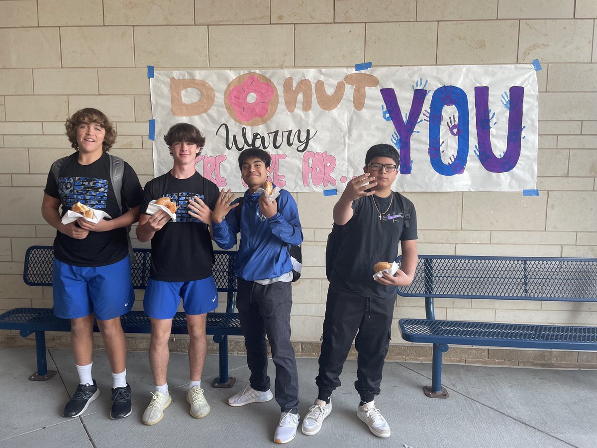 OWcounseling's tweet photo. BIG thanks to the OW Father’s Club for showing our owls their support during Suicide Prevention Week! @OWNovacekOWLS #SuicidePreventionWeek https://t.co/BMTAn5eacV