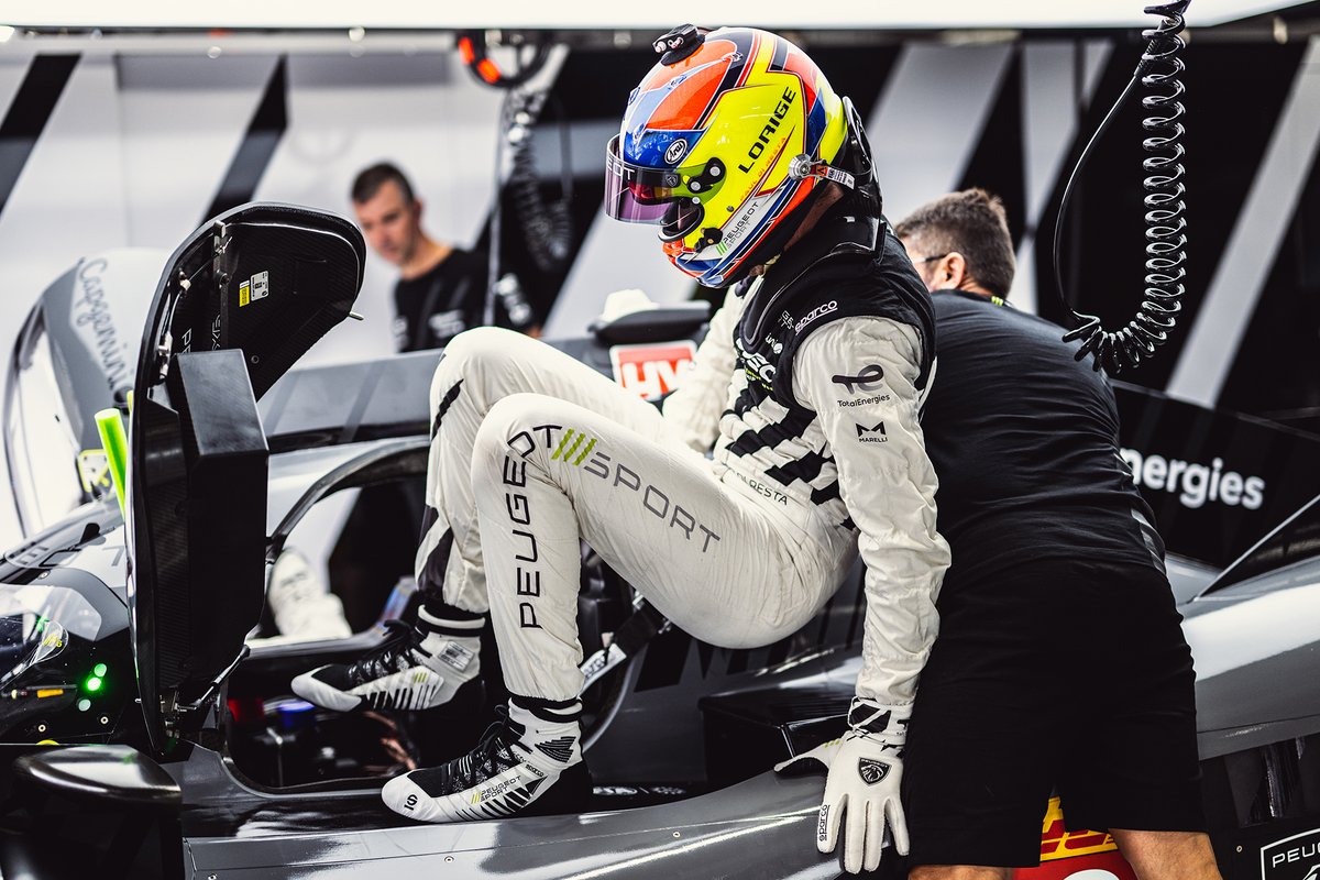 Paul Di Resta (@pauldiresta) on Twitter photo First day done at <a href="/fswpress/">富士スピードウェイ / FUJI SPEEDWAY</a>, can't wait to get on track tomorrow for FP1 and FP2
#Peugeot9X8 | #WEC | #PioneeringPerformanceAgain First day done at <a href="/fswpress/">富士スピードウェイ / FUJI SPEEDWAY</a>, can't wait to get on track tomorrow for FP1 and FP2
#Peugeot9X8 | #WEC | #PioneeringPerformanceAgain