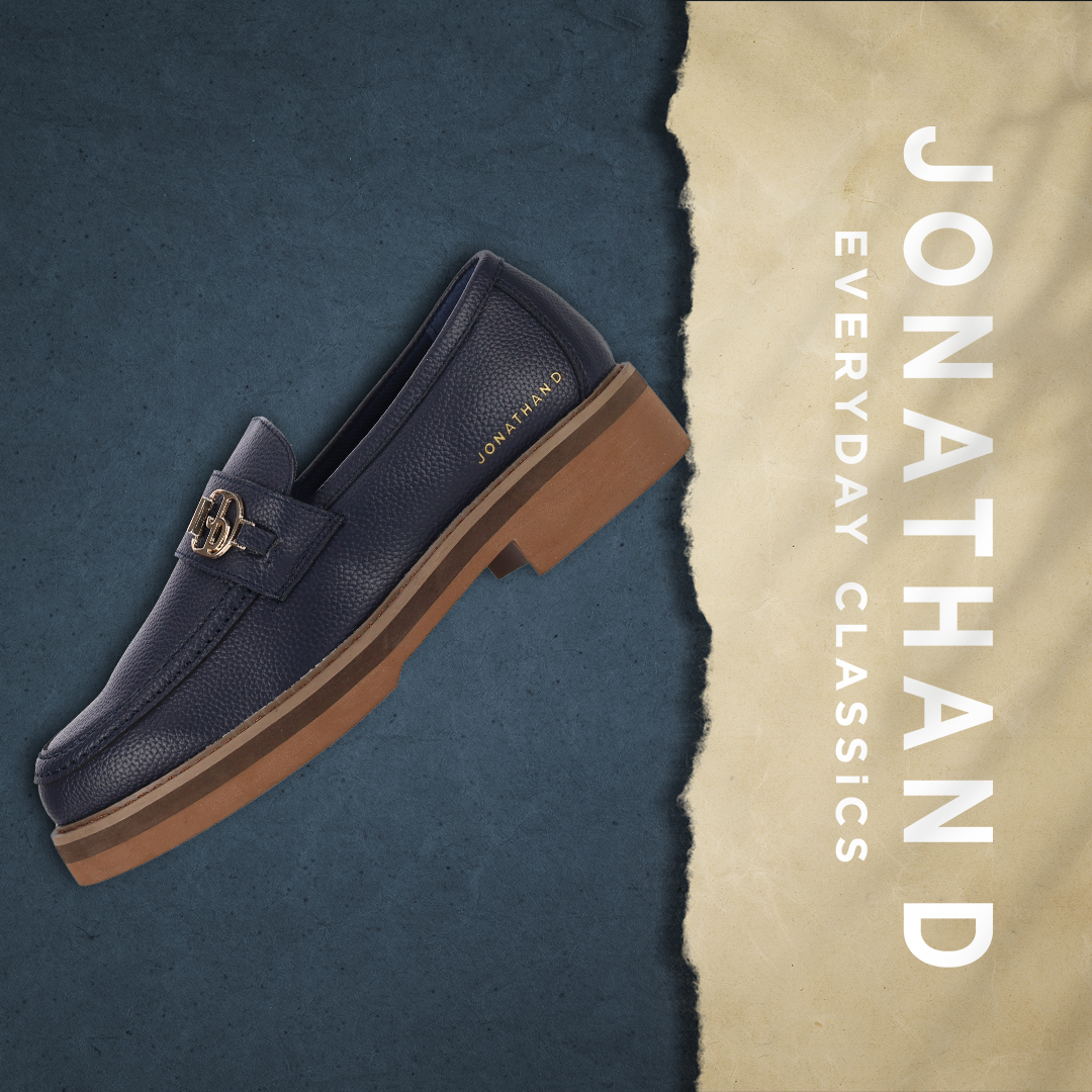 JohnCraigSA's tweet photo. Jonathan D Winston is a style created for those who love a moccasin but in need for something a lil more. Classy yet casual, this loafer is fully clad in genuine leather with the Drop JD horsebit, all resting on a full rubber sole.
R1,149.99
#JonathanD #everydayclassics https://t.co/hlC8991VQp
