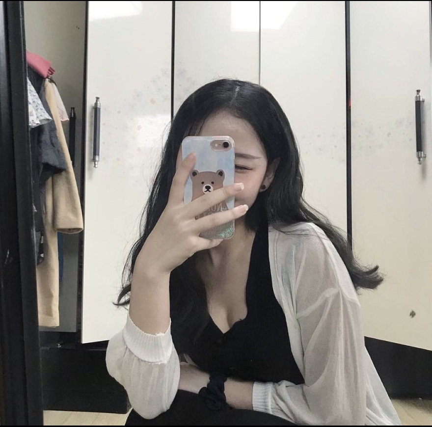Obelle0219O's tweet photo. 中秋節真的很無聊中秋節真的很無聊😐
有人跟我一樣沒肉烤嗎😅
揪一下一起當個伴 消磨這幾天😍😍😍 https://t.co/xUtJCBWglY