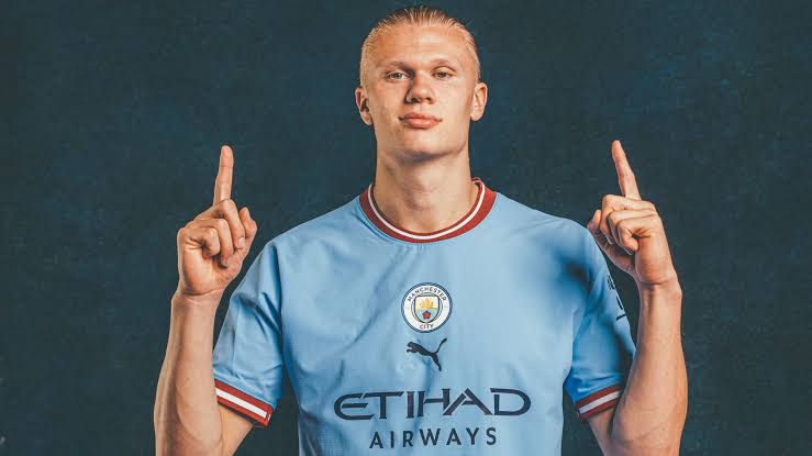 FPLFraudz's tweet photo. Is there any other captain choice for GW7?

#FPL #Fantasypremierleague #GW7 #FPLcommunity #PremierLeague https://t.co/MKR7zFo5ur