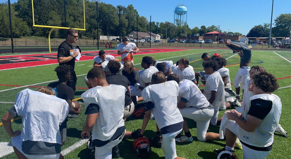 BIG DAY! Frosh football at Pinelands 3:45. #ALLIN