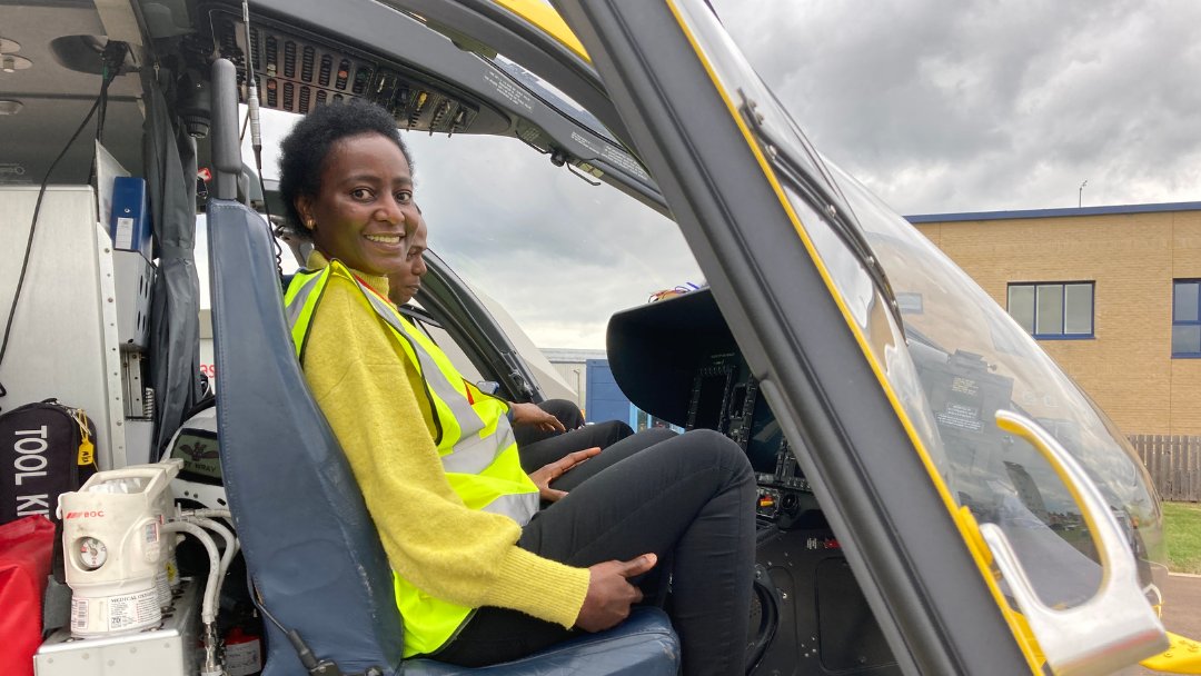 EastAngliAirAmb's tweet photo. For Tope, being in the right place at the right time ultimately led to her surviving a life-threatening cardiac arrest whilst running at a local Parkrun event.
Read how two doctors running behind and the EAAA crew helped to make a #LifesavingDifference ➡️ https://t.co/BIAKNfFArW https://t.co/4fLdX3XLgL