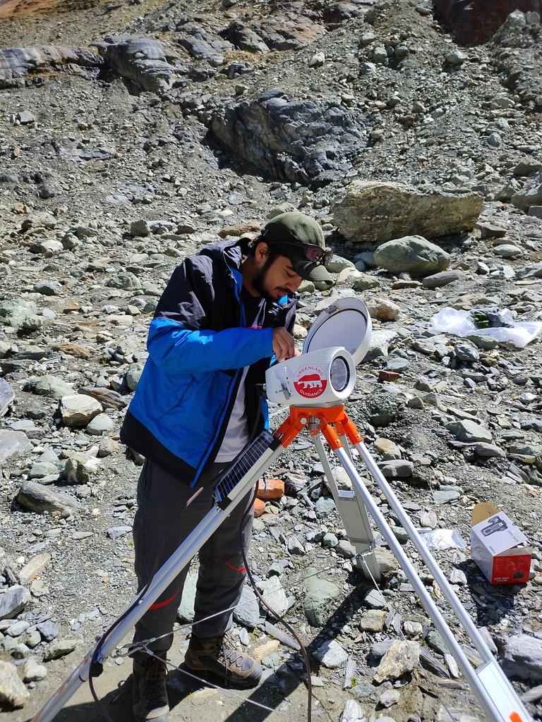 Pawan Singh tweet media