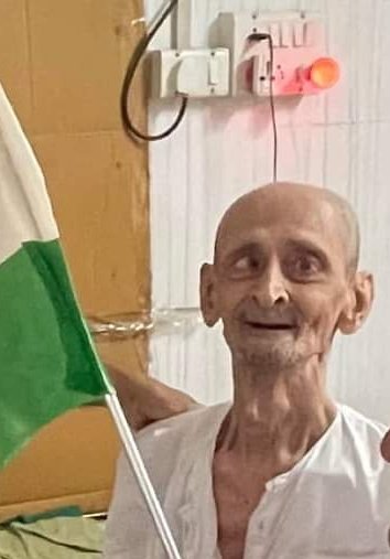 #Ahmedabad based famous child specialist Dr M V Dudhiya left heavenly abode  ,He  had dedicated his whole life for charity and treated no of childrens from middle,Lower Middle class and BPL families , ॐ शांति