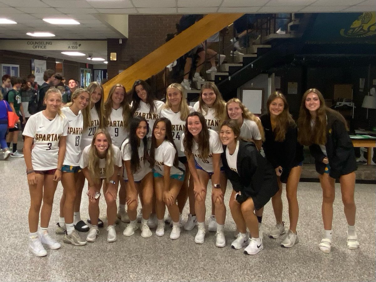 GAME DAYYYYYY #poOP 💩💩💩