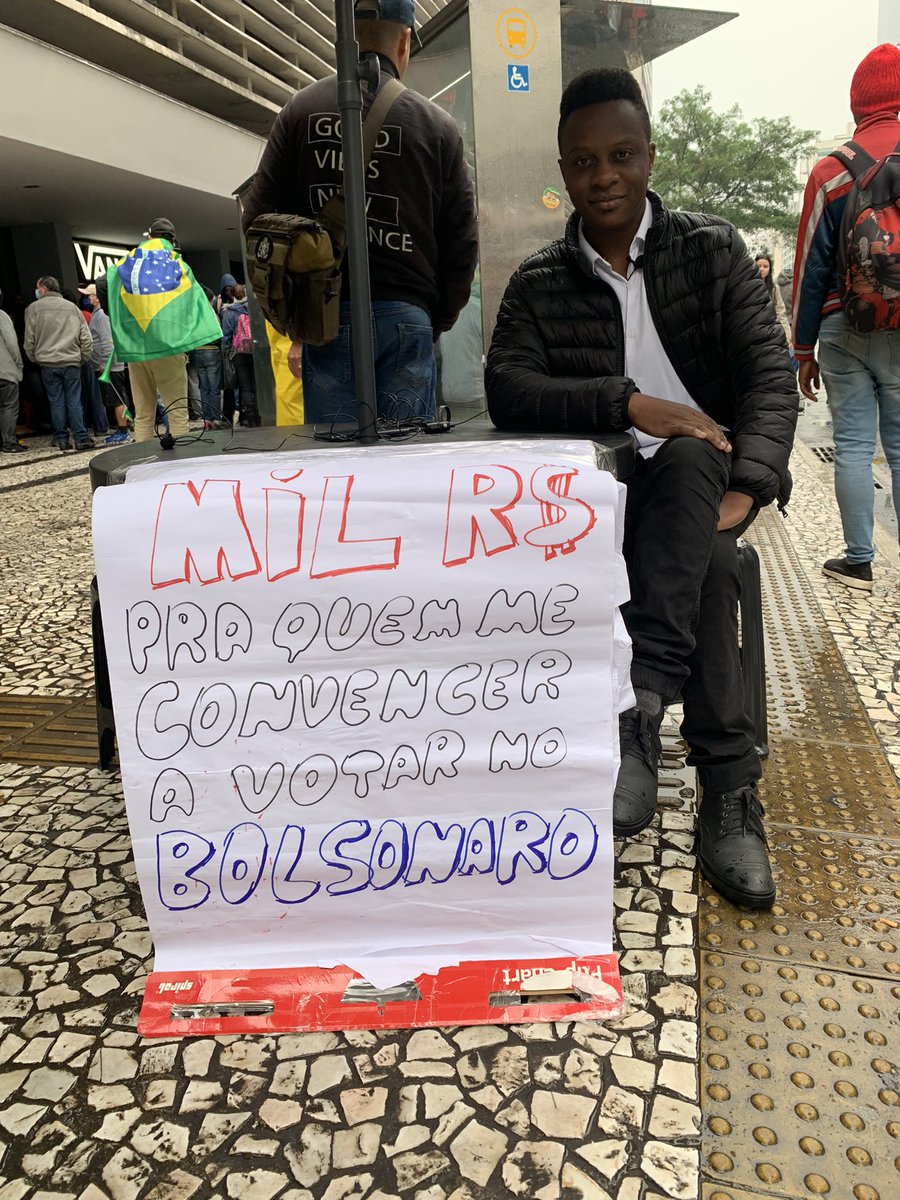 GutoZacariasMBL's tweet photo. PEGOU FOGO! 

Na última quarta-feira, 7 de setembro, fui à Avenida Paulista para que os bolsonaristas tentassem me convencer a votar no capitão e gravei TUDO! 

SPOILER: teve MUITA treta 

Assista, curta e compartilhe: https://t.co/HijWzR7ldn https://t.co/MEi1dUfqux