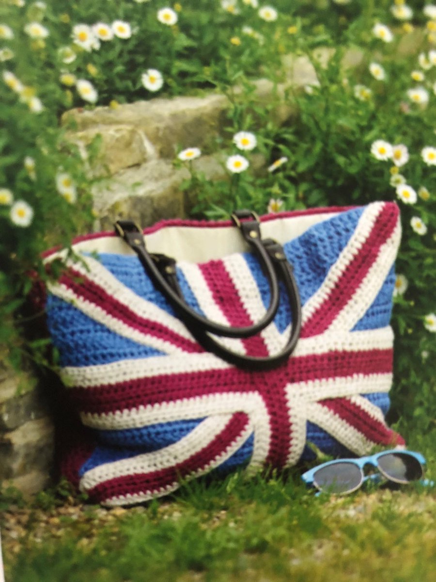 Crochet Union Jack Crochet Bag Pattern #HandmadeHour #UnitedKingdom #Yarn #homeimprovement #bag #crochetpattern #uk #totebag #craftyfeatures #craftbizparty #UKMakers #unionjack #hobby #crochet #craft etsy.me/3eC9otT