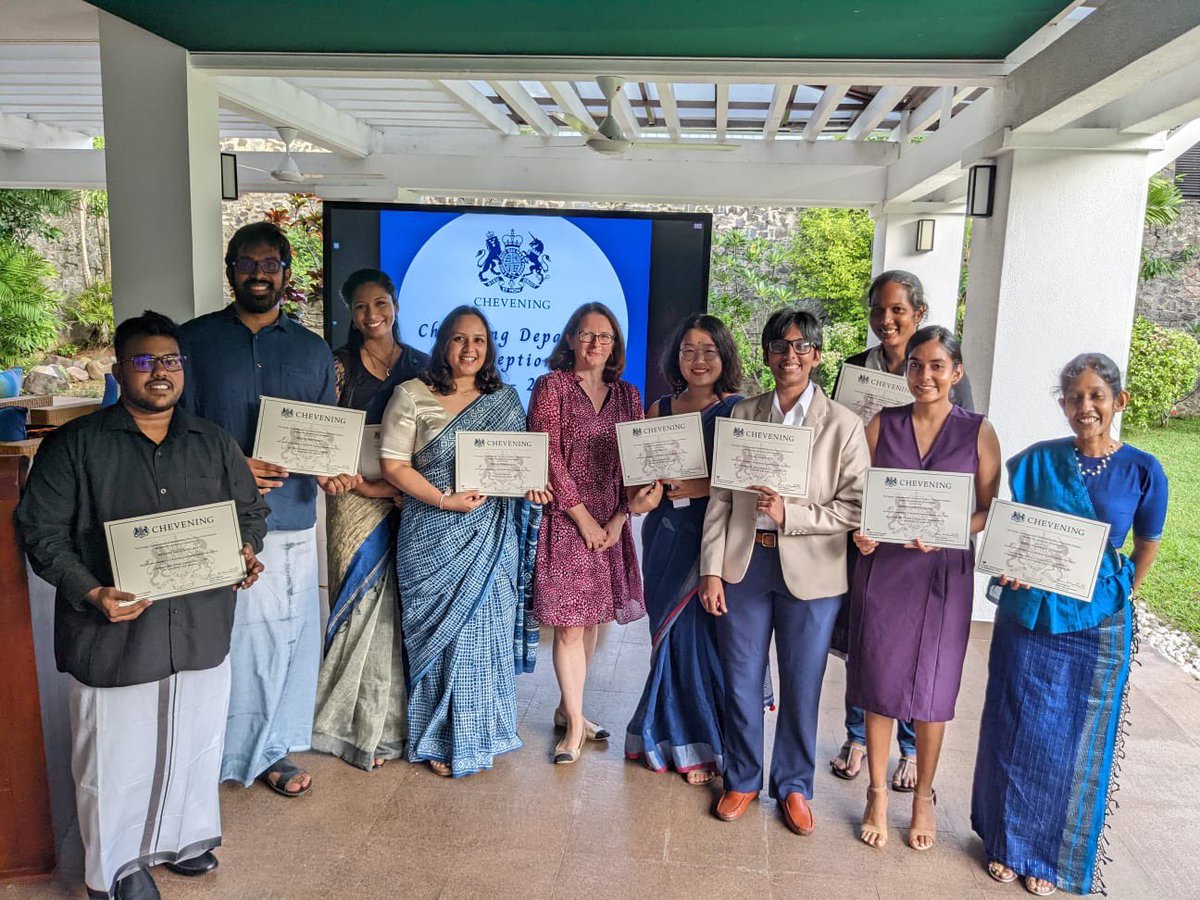 UKinSriLanka's tweet photo. This year 8 outstanding individuals were awarded the #Chevening Scholarships in #SriLanka! 

Our heartiest congratulations as they start their journey in the #UK 🇬🇧🇱🇰

Applications for the next cycle are now open! https://t.co/0ChXLsyUwT https://t.co/jLcBOWSpZd