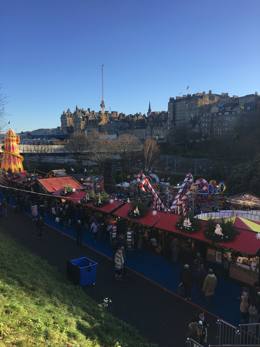 dunndougall's tweet photo. @OrmistonPrimary I live in East Lothian not far from these places by the sea and this city. #digilearscot https://t.co/jKTcOZznuK