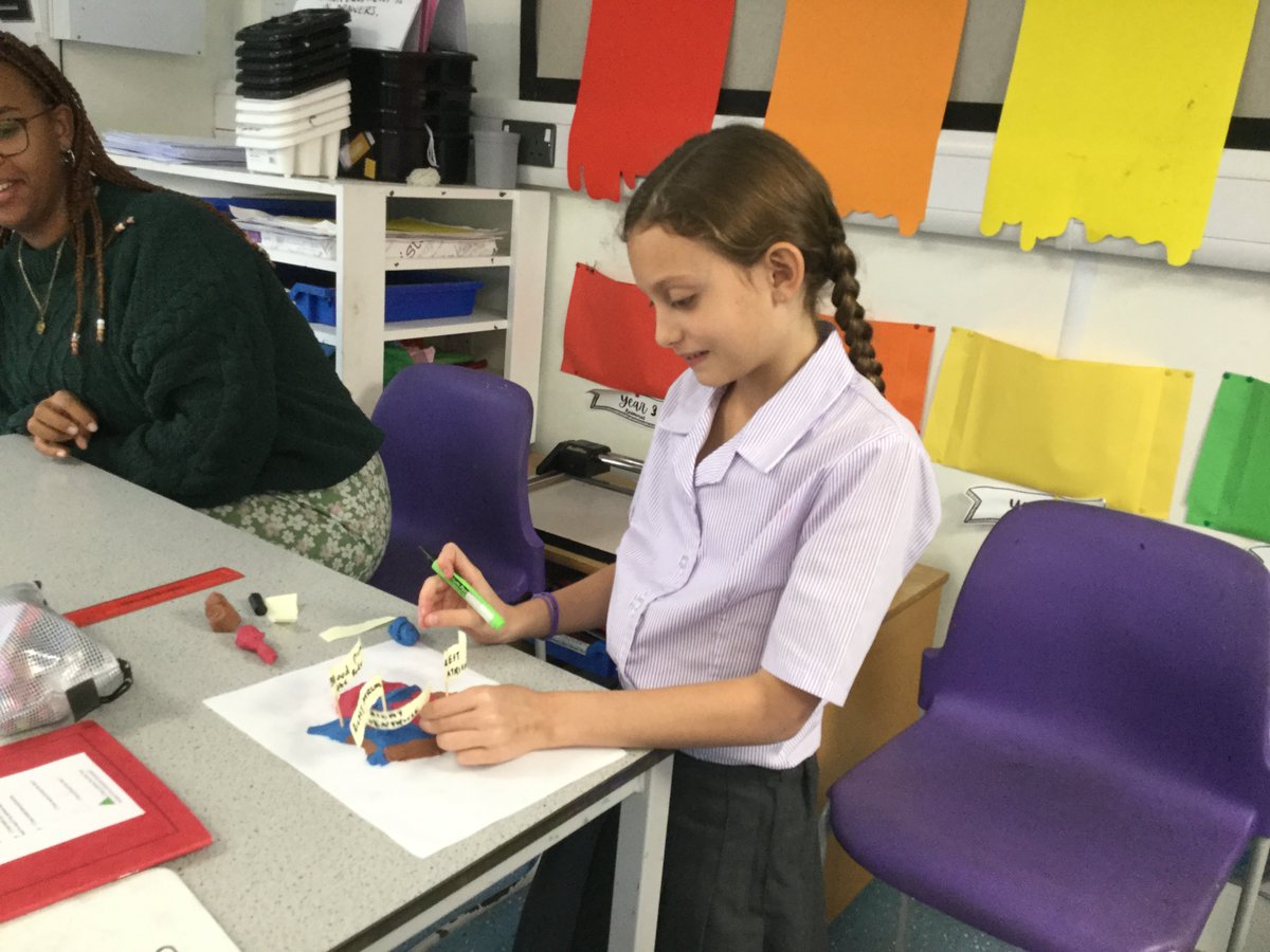 westongreensch's tweet photo. Year 6 have been learning about the major structures of the heart, and then constructing their own 3D models.
#WGSExcellence #WGSEnrichment #WeGuideSuccess https://t.co/DAjpeGPBwn