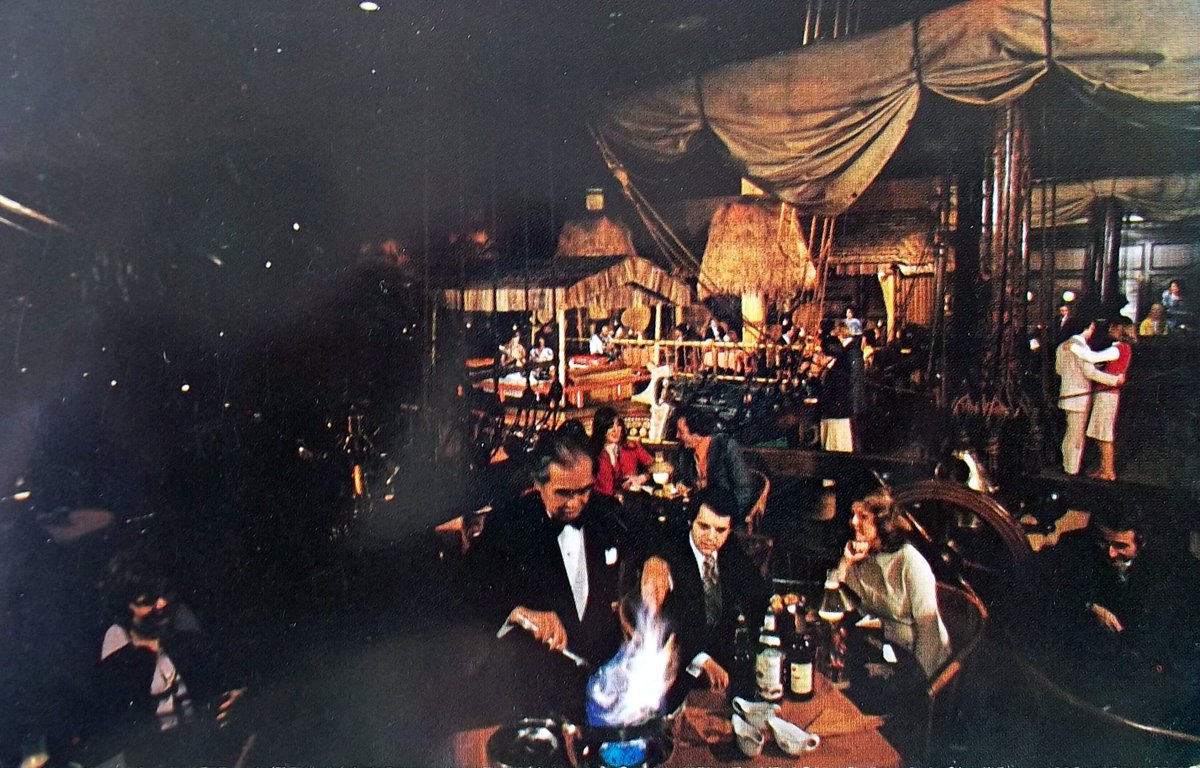 tonga-room-fairmont-hotel-and-tower-san-francisco-california_10548730376_o