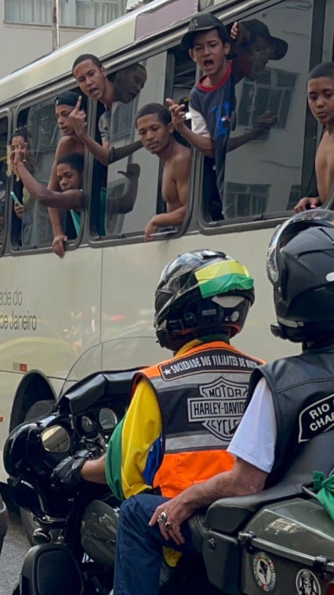 Beta Mixs tweet media