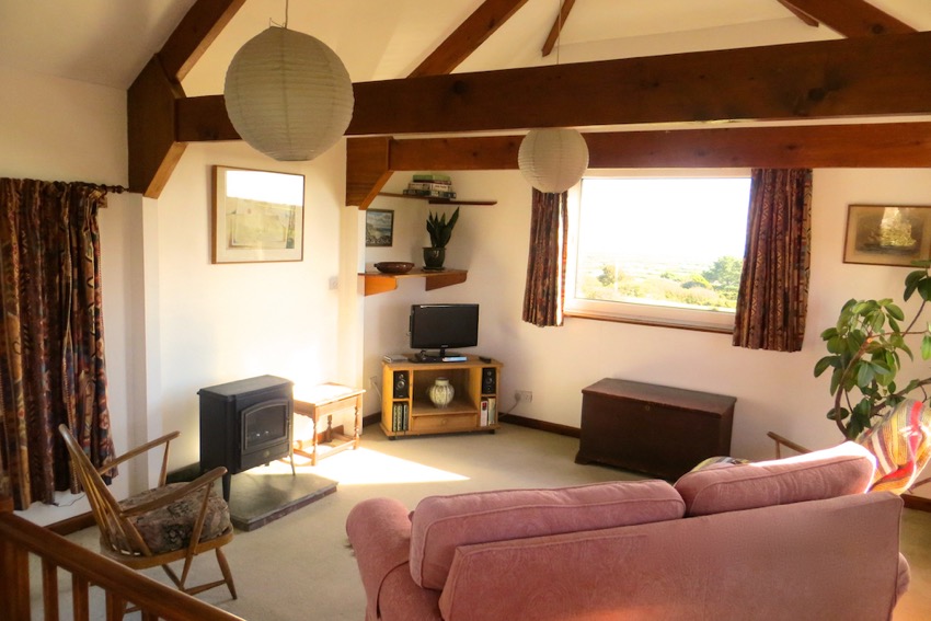 TheHolidayCots's tweet image. October dates are available at Ding Dong Cottages. Stay in one of the holiday homes and enjoy views of Mounts Bay and the Lizard Peninsula.
🛌Sleeps 1-5
theholidaycottages.co.uk/Cornwall/6414 
#NewMill #Penzance #Cornwall #HolidayCottages #MountsBay #LizardPeninsula #October #Availability