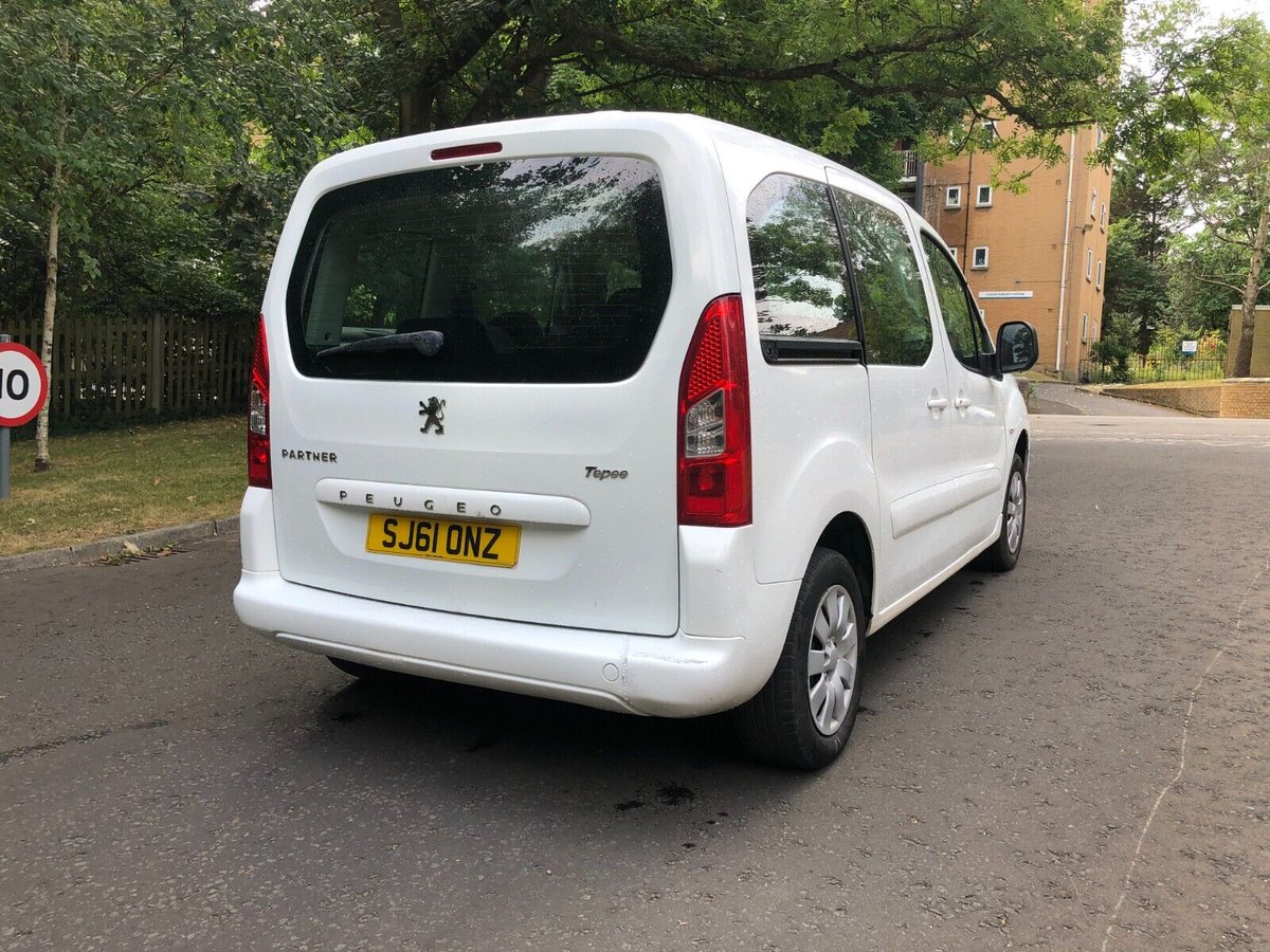 Peugeot Partner Tepee..
A Van to Transport my gear around..