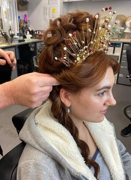 King_Maegor's tweet photo. Íbamos a ver la boda de Viserys y Alicent en el episodio 2 de #HouseoftheDragon pero la descartaron. https://t.co/1C7lwHVHFS