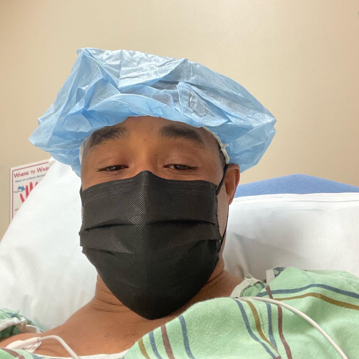 Byronbank's tweet photo. cervical operation complete and now recovering. Thank GOD for putting the best surgeons in my care #byronbank #doneonpurpose #surgery #healing https://t.co/hHbDBA3SEp