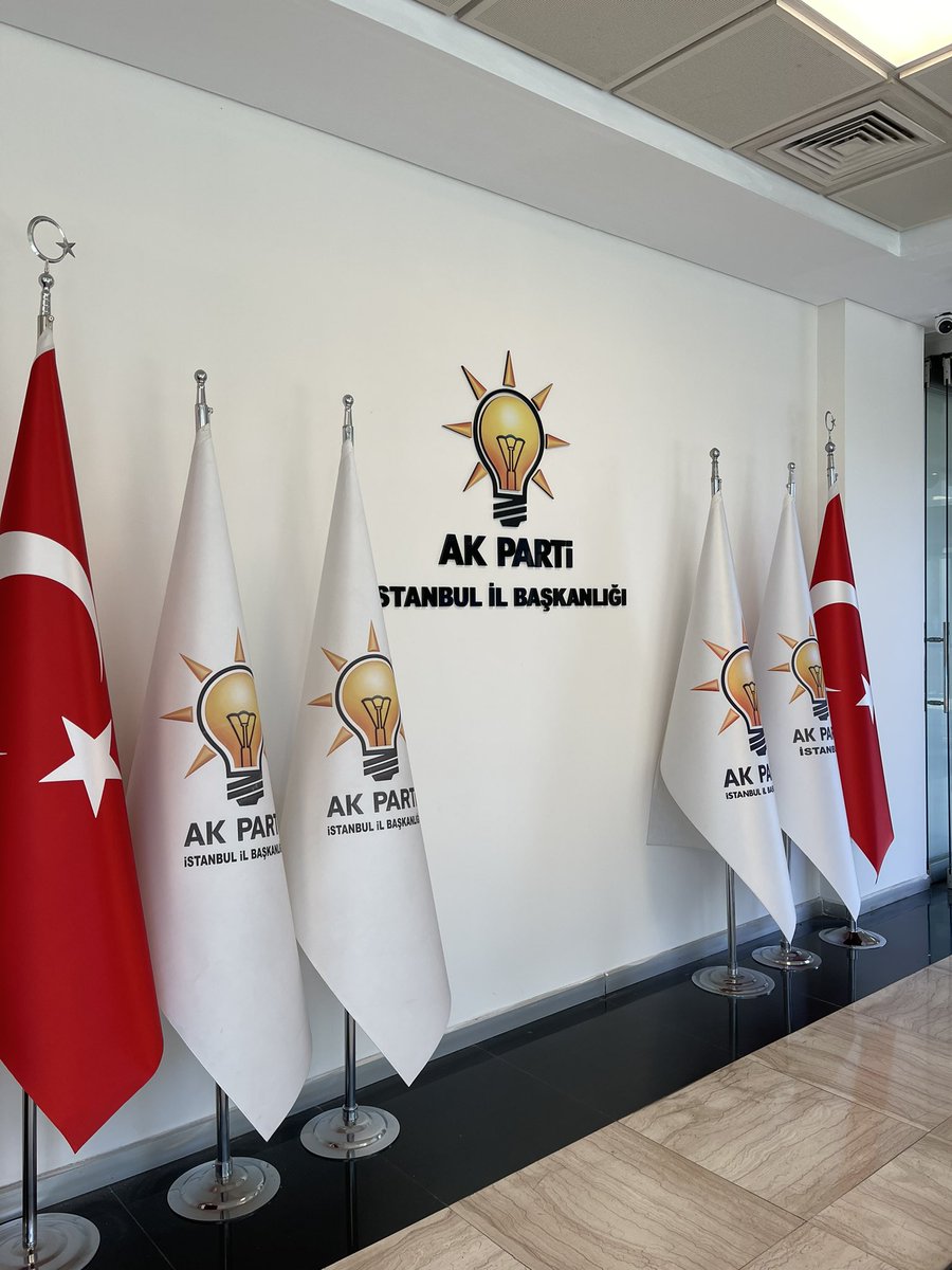 ZehraK1453's tweet photo. Konum Belli 💡
#OttomanLoading https://t.co/fT8dM79Qhj