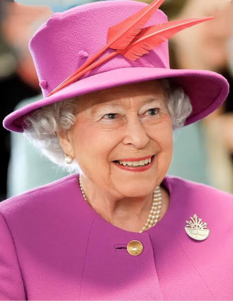 #وداعا_ملكة_إليزابيث