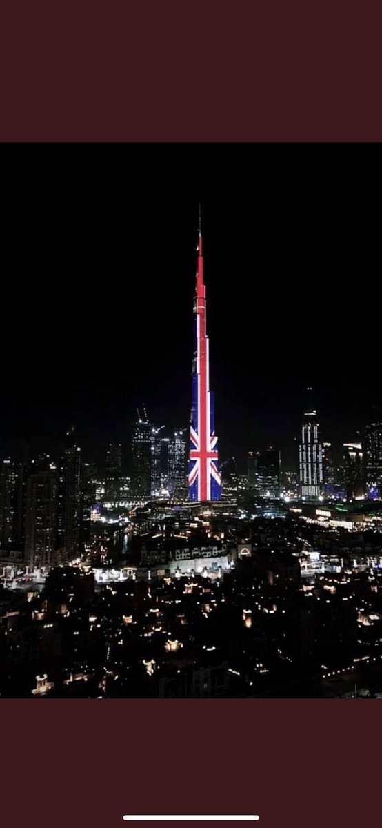 #BurjKhalifa #QueenElizabethII #uk #UAE