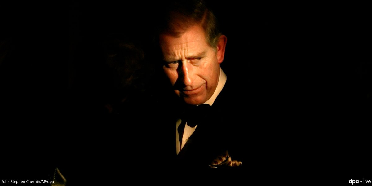 🔴 LIVEBLOG In seinem ersten Statement nach dem Tod von #QueenElizabeth sagt der neue britische König #Charles: "Ich weiß, dass ihr Verlust das ganze Land tief bewegt." +++ Alle Entwicklungen im Liveblog 👉 <a href="/dpa/">dpa</a> via <a href="/mzwebde/">mz-web.de</a> mz.de/panorama/queen…