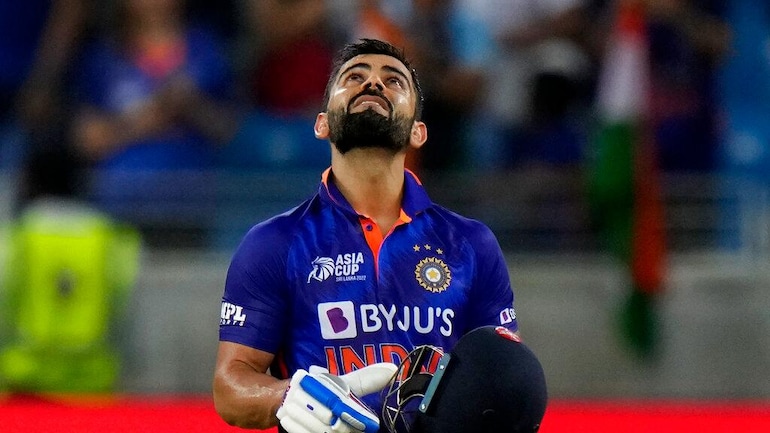 MarvelBuz's tweet photo. Failure gets you stronger 💪
Congrats @imVkohli for the 71st 💯
#AsiaCup #GOAT𓃵 
#ViratKohli𓃵 #INDvsAFG https://t.co/5ERn9KugKo