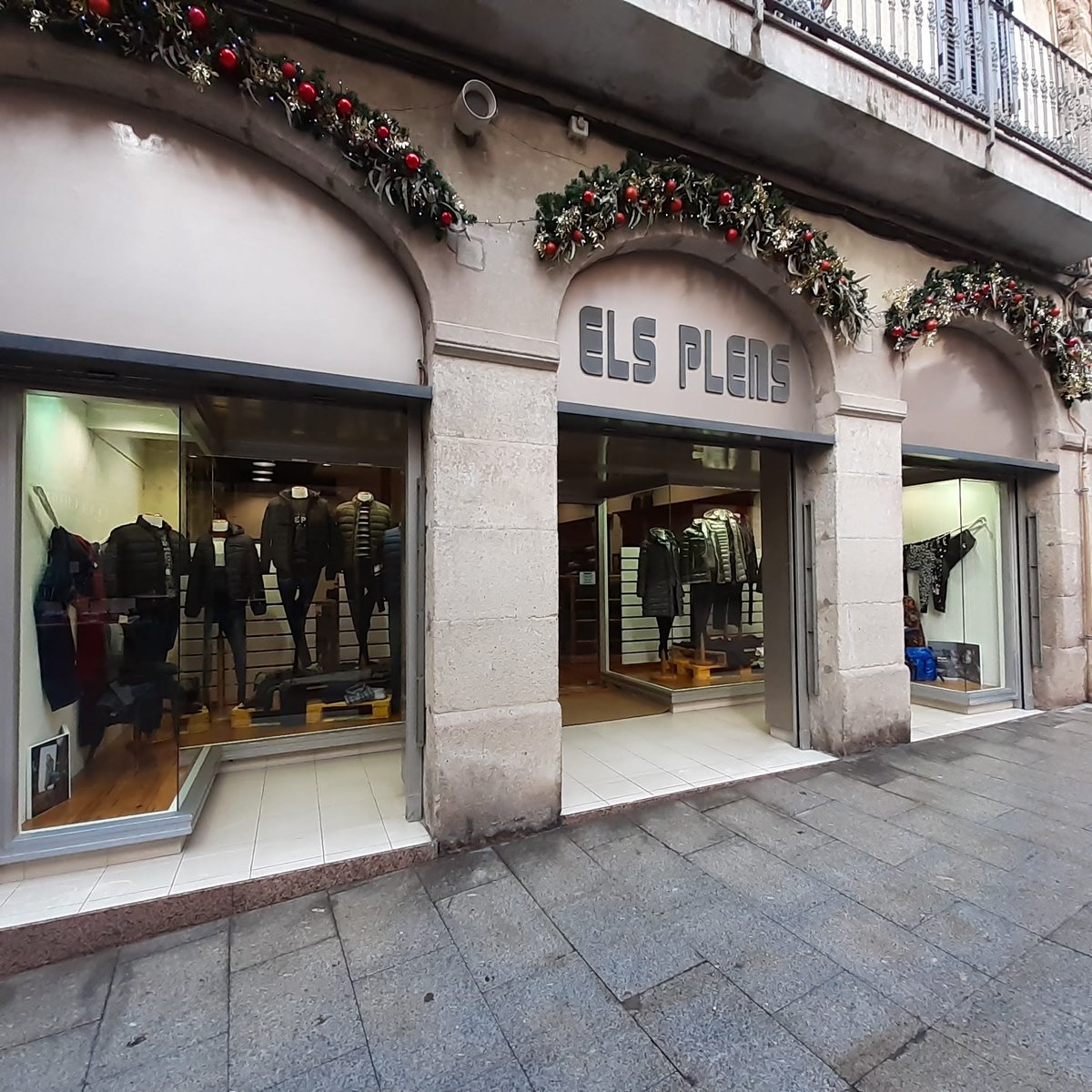 elsplensmoda's tweet photo. Gràcies per tant 1967-2022 https://t.co/aRyBjRW7fM