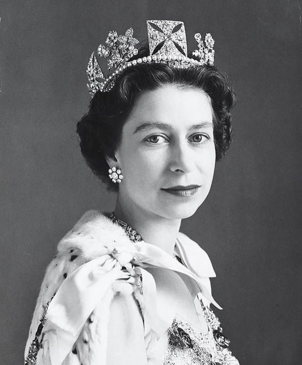 Such a sad day for both our country and her family as we mourn the loss of a strong, trailblazing woman, leader, monarch and mother. RIP Your Majesty. #RIPQueenElizabeth