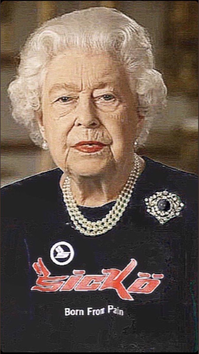 diceflippa's tweet photo. prince charles mom just died and the mf gotta see this shit 😭😭 https://t.co/KdfyUZyFSi