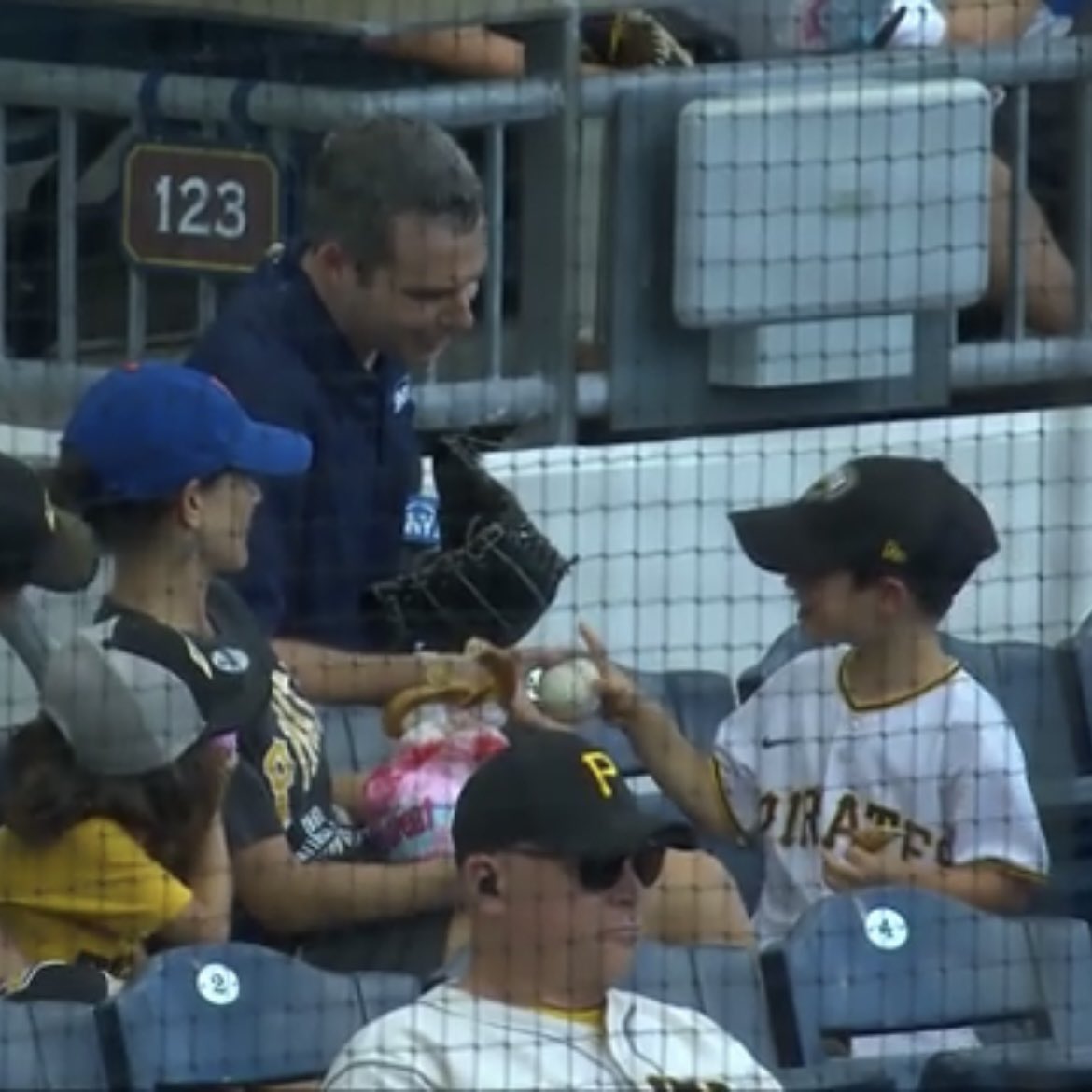 SteveGelbs's tweet photo. @zack_hample Thanks, but clearly don’t need any. Perfected it on the first try. https://t.co/ImeXXk6F2g