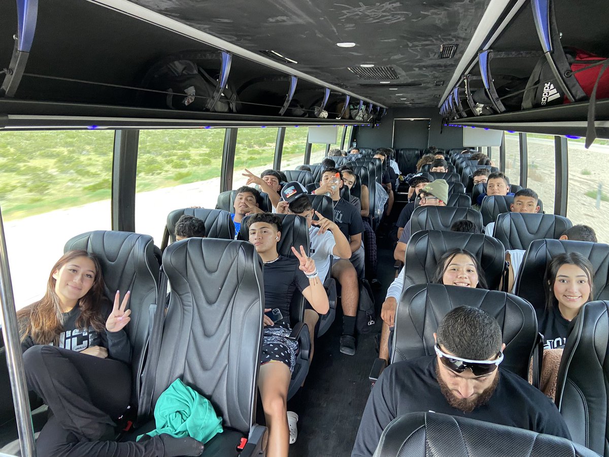 M_Juarez25's tweet photo. On the road! #Week3 #ScorpionStrong https://t.co/ULTKLDBxIq