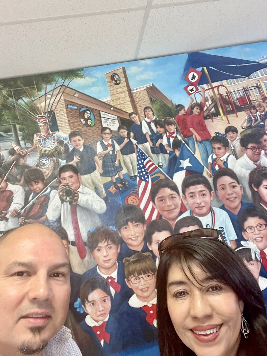 NellieUgarte's tweet photo. @ESC19MEP_MKV processes on the move @LaFePrincipal #WeR19 #KeepingTheFaith https://t.co/6EGPjG2Vnp