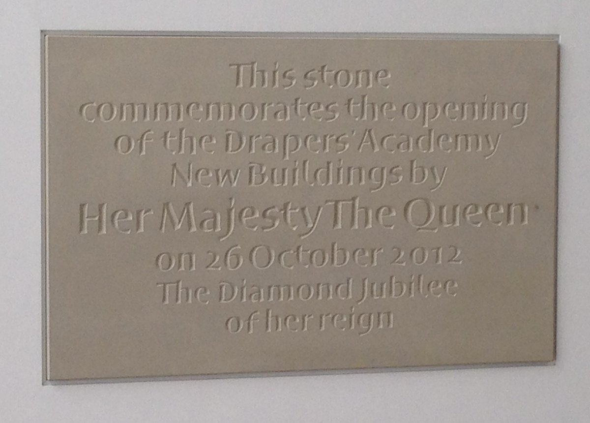 DrapersPrincipl's tweet photo. An incredibly sad day. @Drapersacademy are proud of our association with Her Majesty Queen Elizabeth II.  Thank you for such unrelenting loyal public service.  Rest In Peace Your Majesty https://t.co/5uvfUptH49