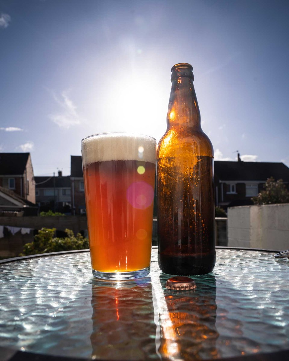Geterbrewed's tweet photo. THIRSTY THURSDAY. Today we are sipping on HOME BREW. We raise our glass to all the homebrewers out there.
Check out our homebrew brew off:
https://t.co/P1RhMGUs1G
The recipes are on our blog:
https://t.co/OiVclYj65d
#thirstythursday #homebrew #homebrewer #geterbrewed #beerlover https://t.co/j8HTYNyyi8