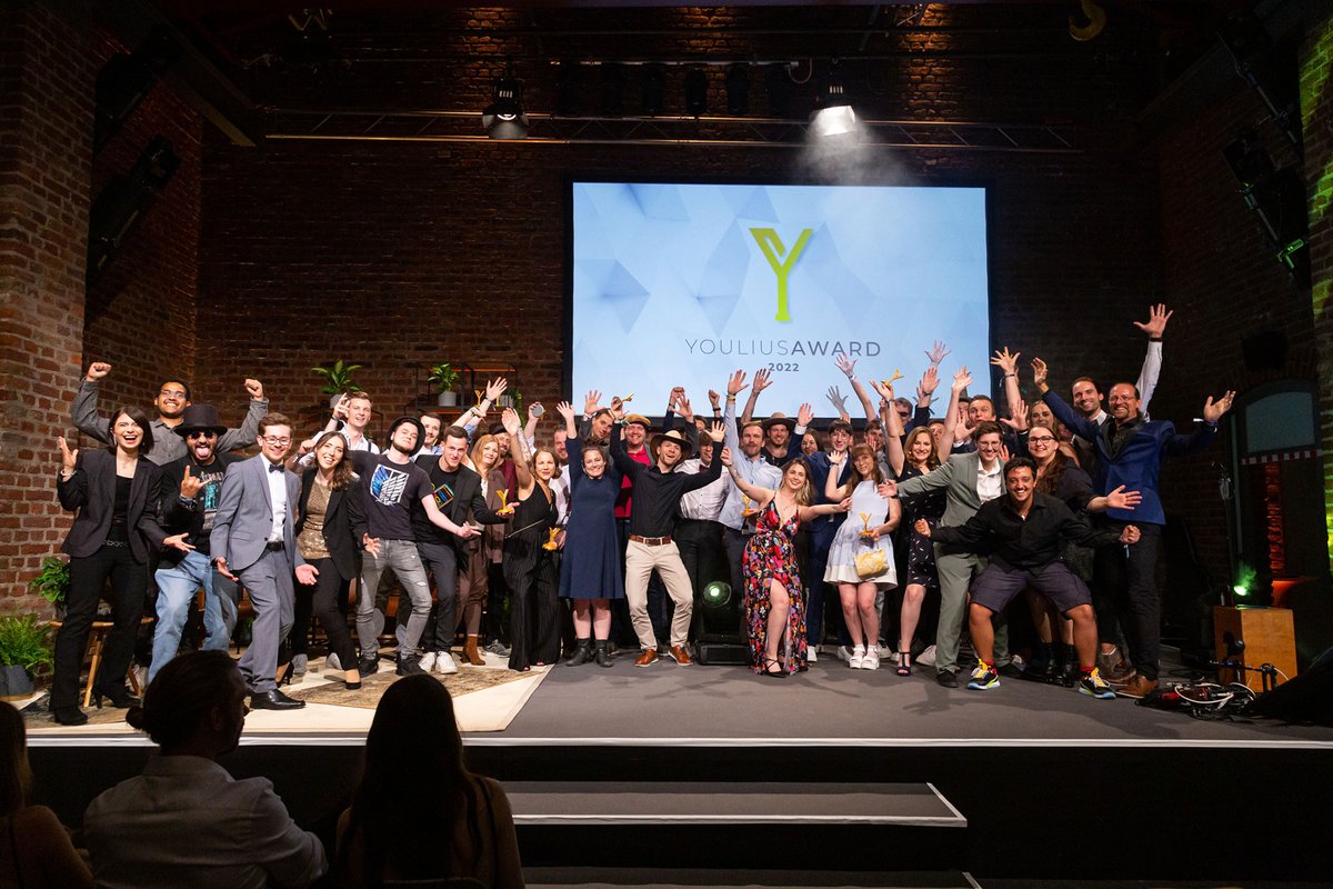 Am vergangenen Samstag, dem 03. September 2022, fand in Köln die Gala des <a href="/Youlius_Award/">Youlius-Award @nrw.social@youlius_award</a>  statt. Zum sechsten Mal wurde der begehrte Nachwuchspreis vergeben.

Das Event zum Nachlesen: 
tubenow.de/youlius-award-…

Foto: <a href="/wanwanwana/">Dunkin‘ Idahonuts</a>