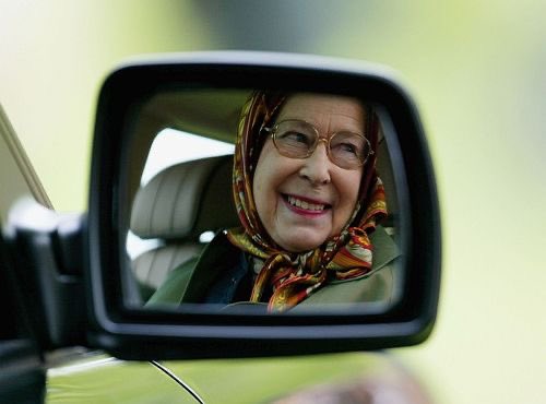 UsedCommercials's tweet photo. Deep sadness at the loss of Her Majesty Queen Elizabeth II.
 
A constant reassuring presence for over 70 years, her life has been one of extraordinary and humble dedication, tradition and service.
 
We will remember her with great love, admiration and respect. https://t.co/lXwNqPvfbJ