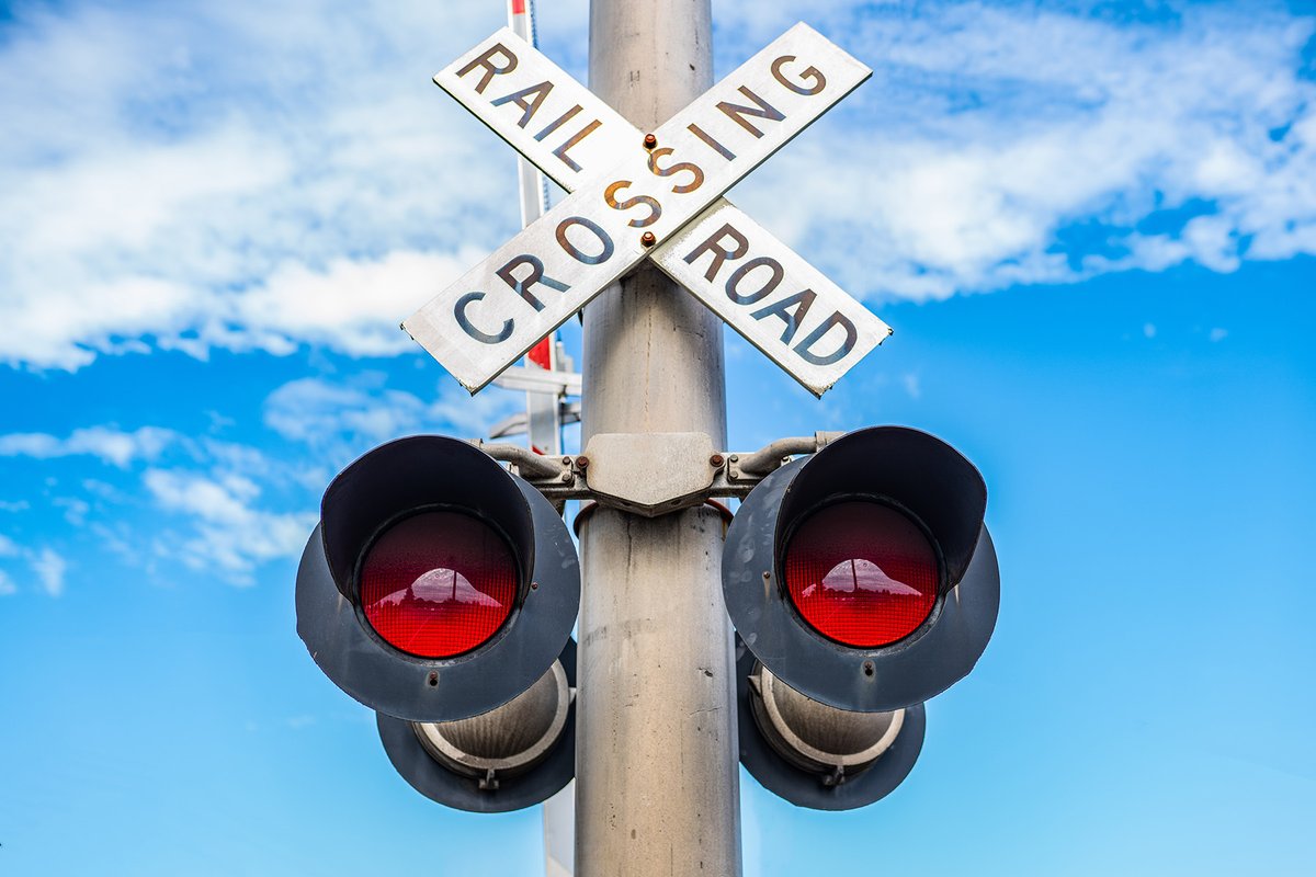 NOTICE: STEPHEN ST RR CROSSING CLOSED MON, 9/12–FRI 9/16. CN Railroad completed an area inspection of track conditions resulting in the need to CLOSE the Stephen St Crossing MON, 9/12 at 9:00 AM. BOTH Lemont St &amp; Holmes St crossings will be OPEN to exit &amp; enter the downtown area.