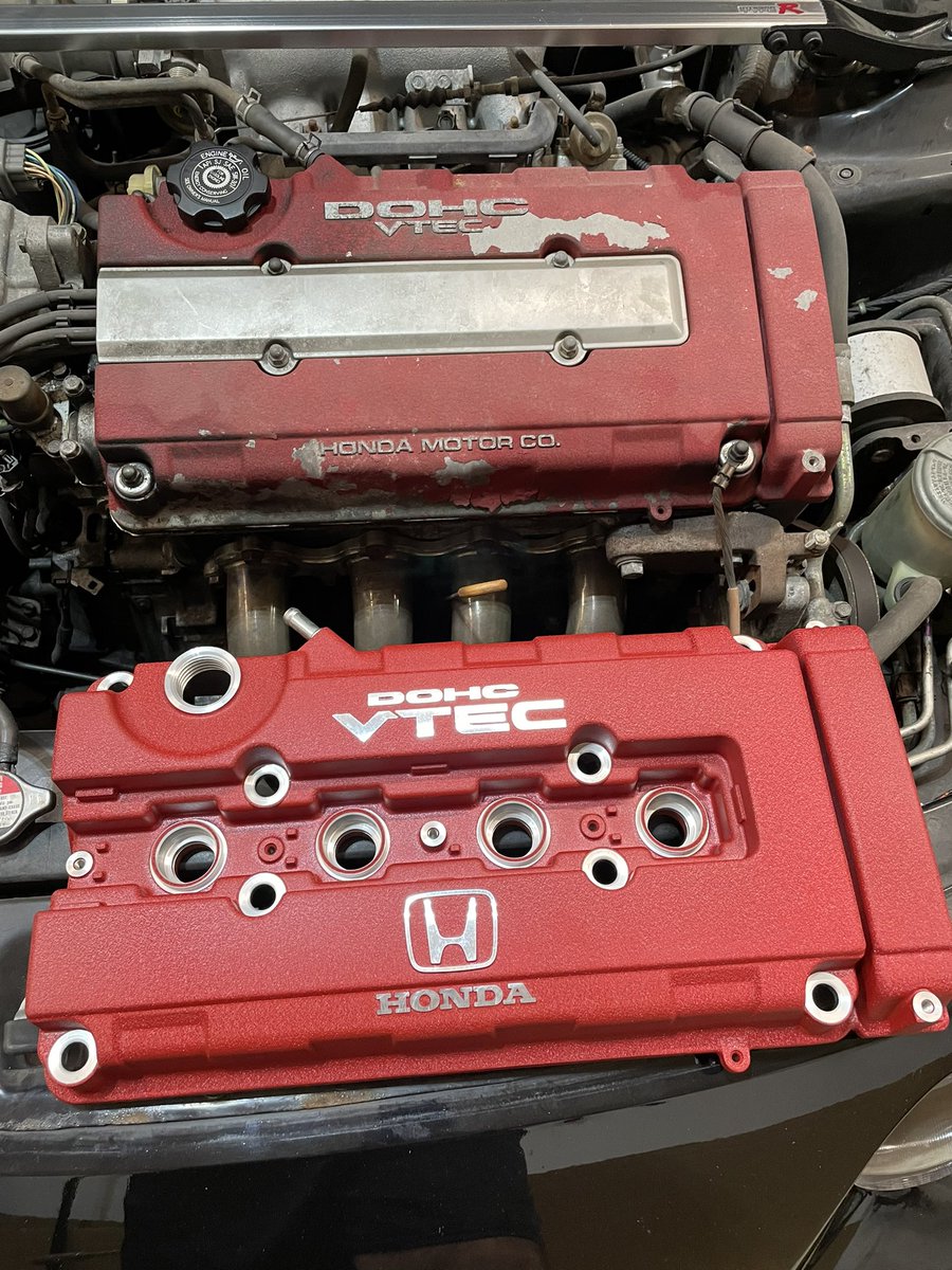 EricTheCarGuy's tweet photo. More fake parts ☹️ The good news is I learned that these are still available from the manufacturer, which is what I’m getting after sending this back. #etcgblackbeard #integratyper #valvecover #counterfeitparts #fakeparts #ericthecarguy https://t.co/faMi6ab9mo