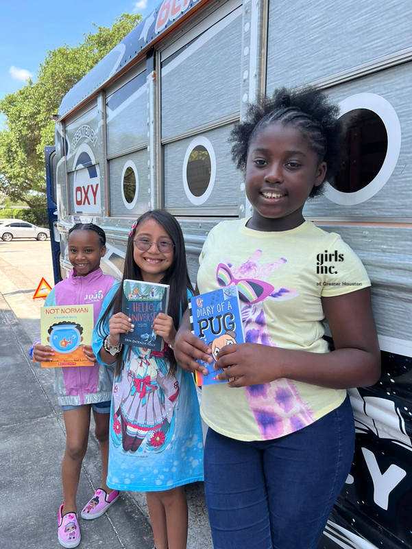 girlsinchouston's tweet photo. DYK studies show that 1 in 6 children who are not reading proficiently in 3rd grade do not graduate from high school? 
GIGH offers a reading literacy initiative called Project Literacy, read more about it here https://t.co/ezlZiBYrID
#internationalliteracyday #projectliteracy https://t.co/M63Jau56Ru