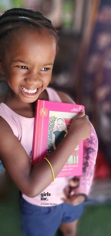 girlsinchouston's tweet photo. DYK studies show that 1 in 6 children who are not reading proficiently in 3rd grade do not graduate from high school? 
GIGH offers a reading literacy initiative called Project Literacy, read more about it here https://t.co/ezlZiBYrID
#internationalliteracyday #projectliteracy https://t.co/M63Jau56Ru