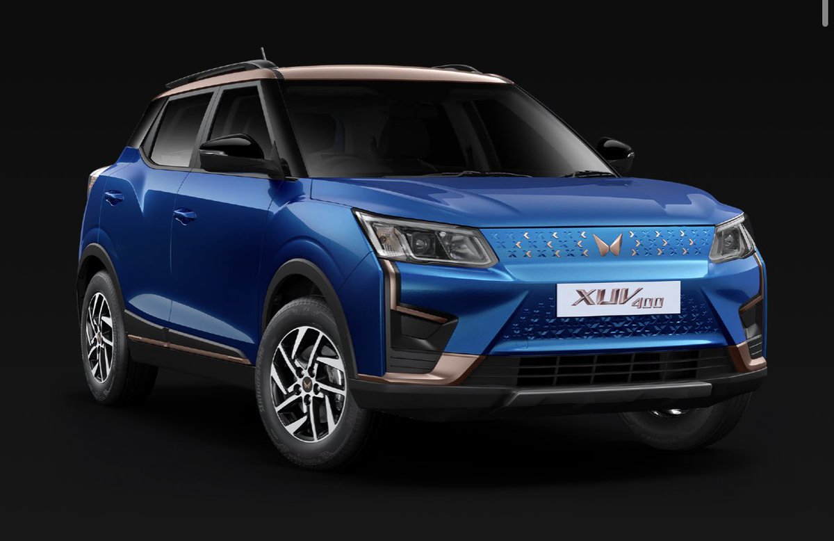 Motonomics1's tweet photo. EXCLUSIVE🔥#MahindraXUV400 RANGE BETTER THAN RIVALS (MG ZS EV, TATA NEXON EV, HYUNDAI KONA) ??🚨
#XUV400ELECTRIC SPECS ⚡️
Range ? 
Battery 👉🏻 39.4 Kwh
Range in single charge 👉🏻 456Km
•
•
#MahindraXUV #xuv400electric #electriccar #ev #AppleEvent    #evindia #delhi #Mahindra https://t.co/UxJ5g0puIy