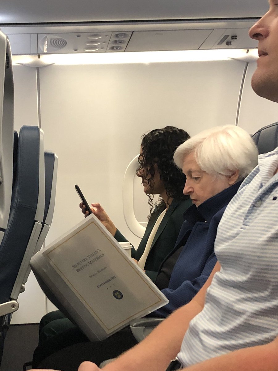 Kristin Brown tweet media